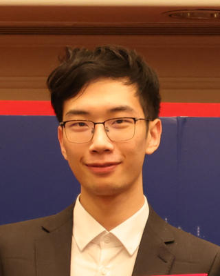 Tong Ge's headshot